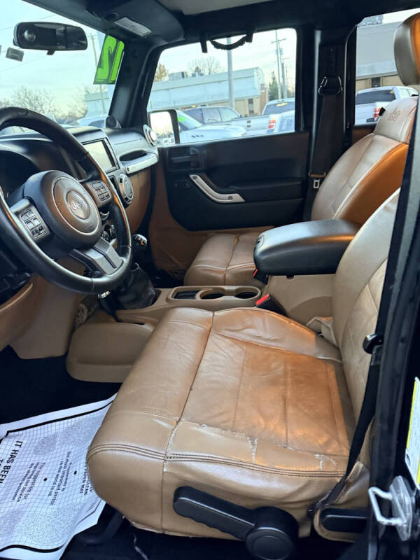 2012 Jeep Wrangler Unlimited Sahara