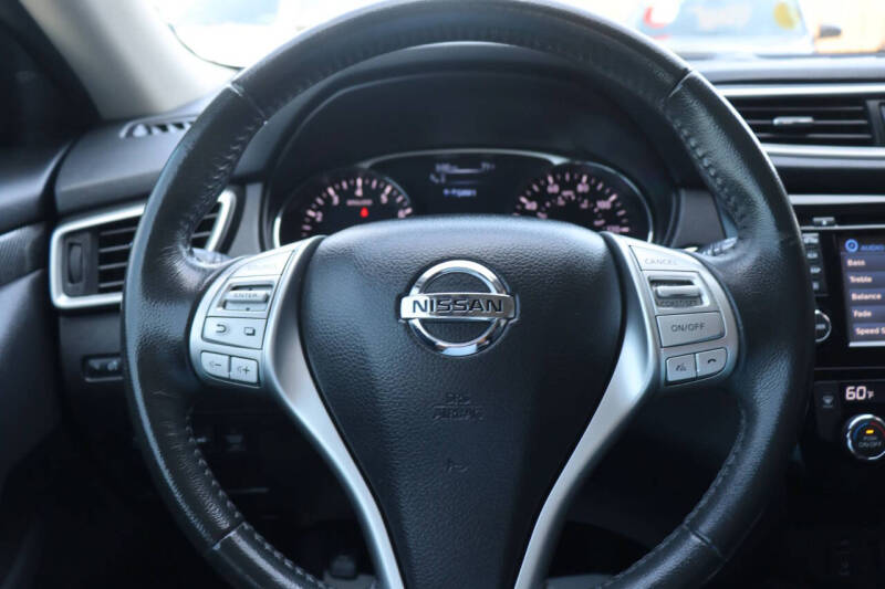 2016 Nissan Rogue SL