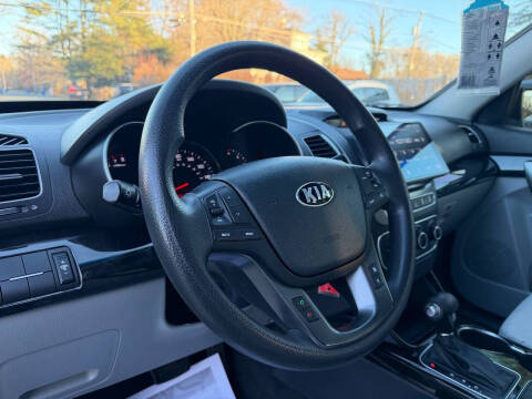 2015 Kia Sorento LX