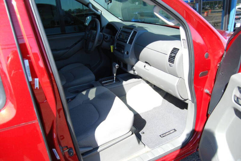 2014 Nissan Frontier S