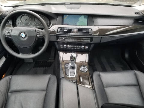 2012 BMW 5 Series 535i