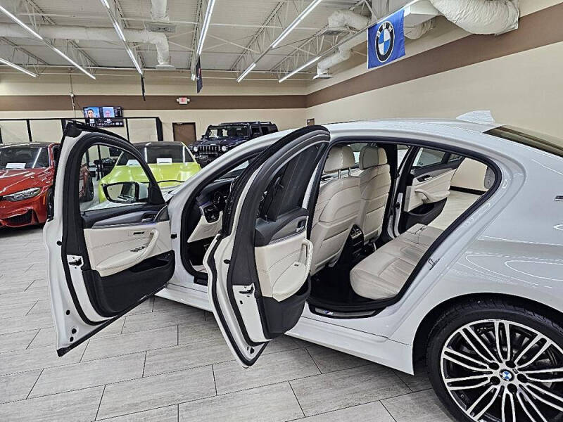 2019 BMW 5 Series 530e iPerformance