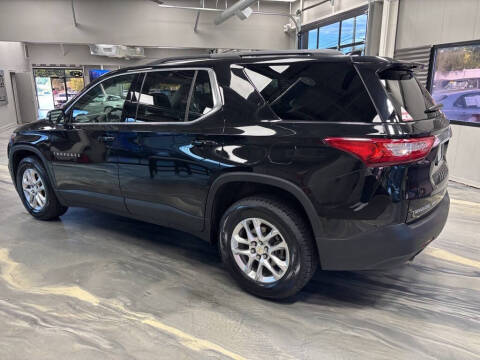 2020 Chevrolet Traverse LT Cloth