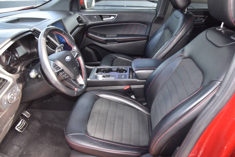 2022 Ford Edge ST-Line