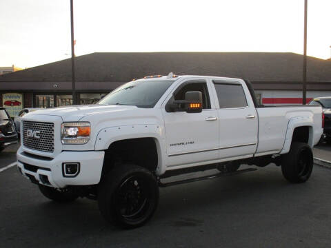 2015 GMC Sierra 3500HD for sale at Lynnway Auto Sales Inc in Lynn MA
