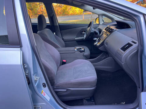 2012 Toyota Prius v Three
