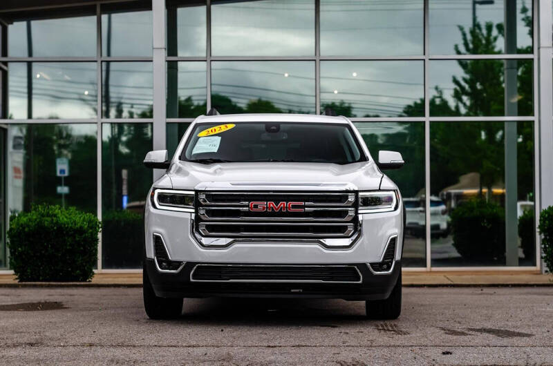 2023 GMC Acadia SLT