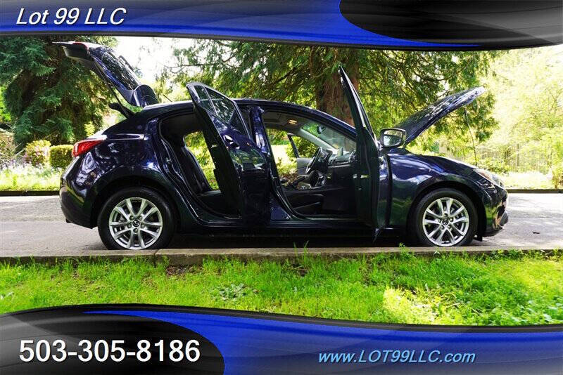 2016 Mazda MAZDA3 i Touring