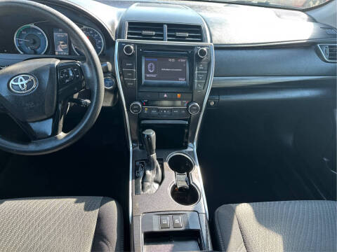 2015 Toyota Camry Hybrid LE