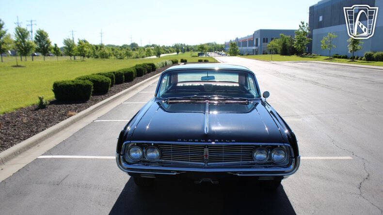 1962 Oldsmobile Starfire