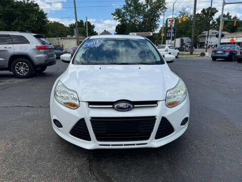 2014 Ford Focus for sale at DTH FINANCE LLC in Toledo OH