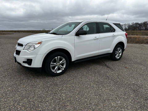 2011 Chevrolet Equinox for sale at Quinn Motors in Shakopee MN