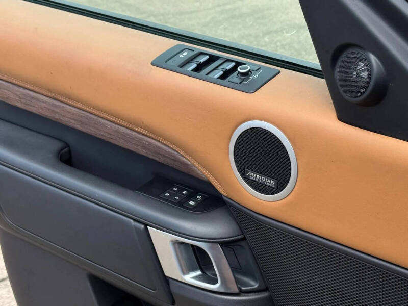 2019 Land Rover Discovery HSE Luxury Td6