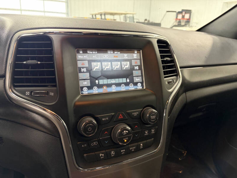 2018 Jeep Grand Cherokee Laredo