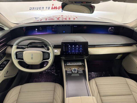 2025 Lincoln Nautilus Reserve