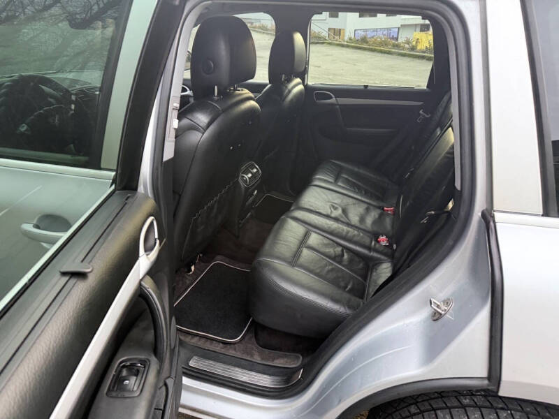 2005 Porsche Cayenne S
