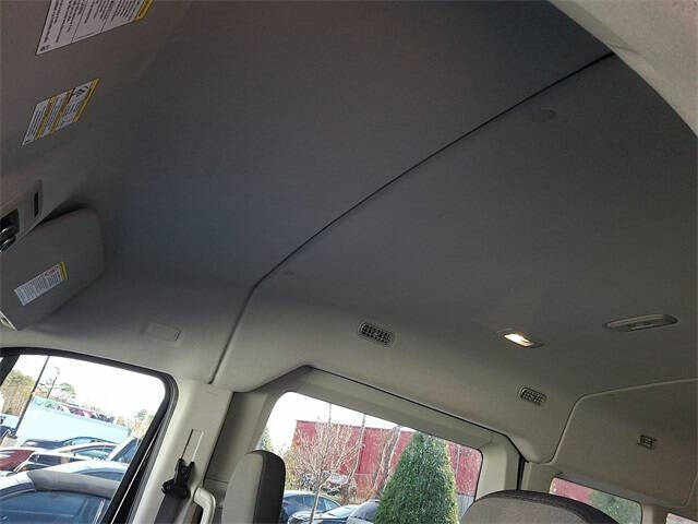 2023 Ford Transit 350 XLT