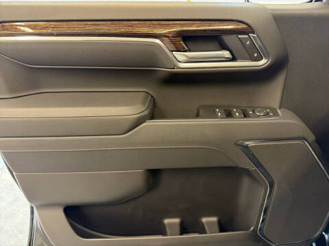 2026 GMC Sierra 1500 Elevation Standard