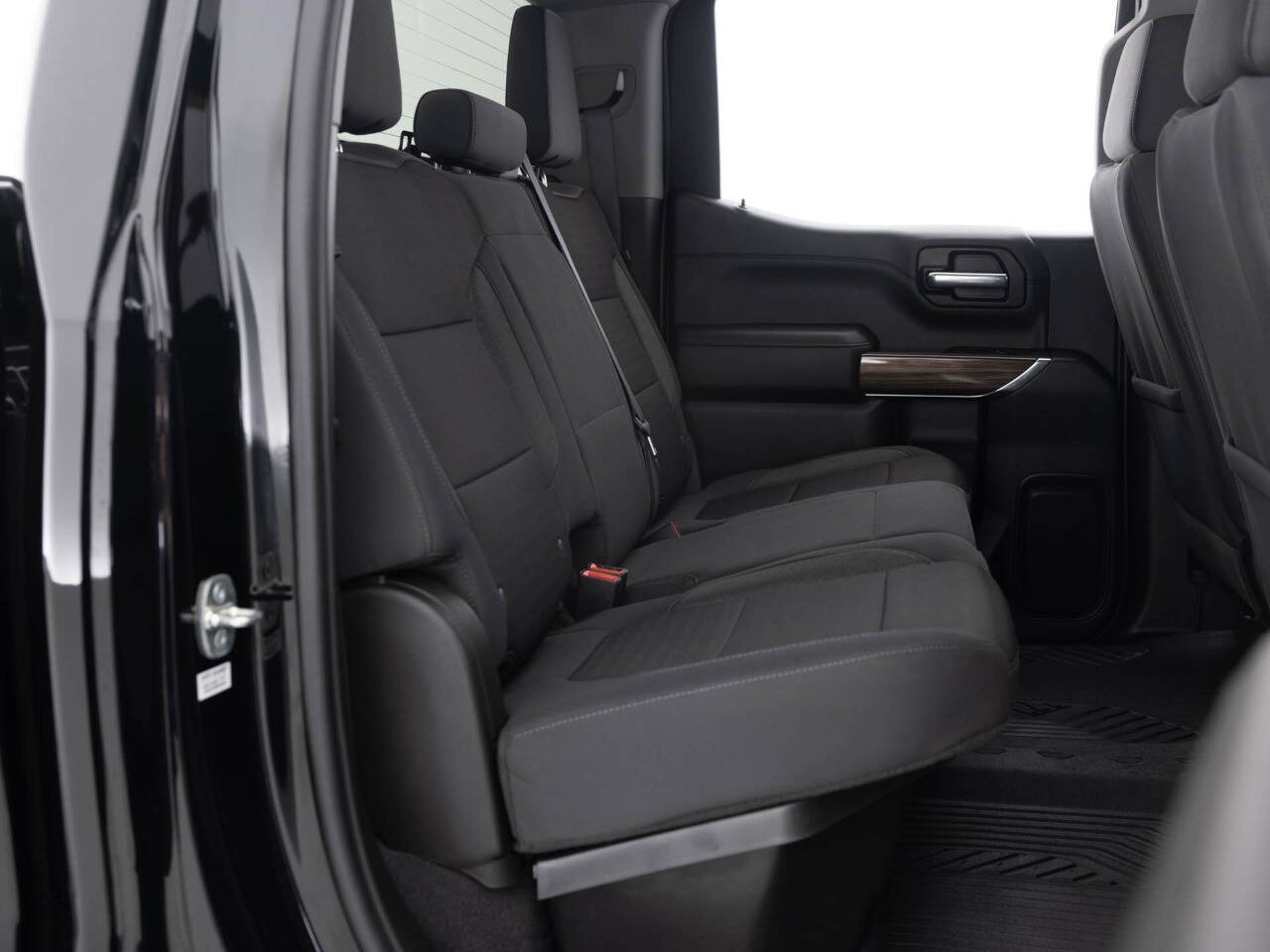 Used Car 2020 Chevrolet Silverado 1500  Lt Trail Boss 4x4 4dr Crew Cab 5.8 Ft. Sb For Sale Under $50,000 In Coal City, Illinois