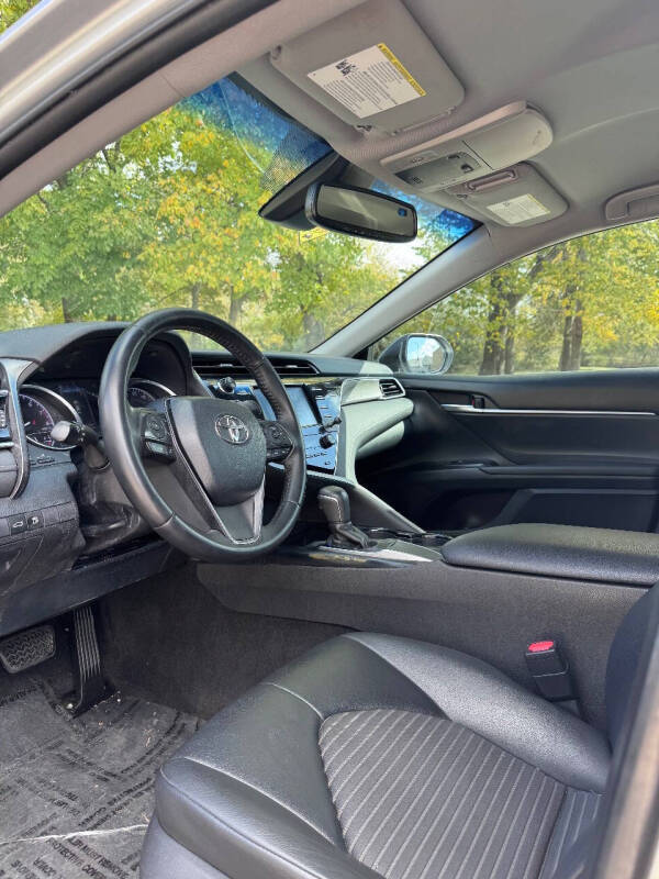 2018 Toyota Camry SE