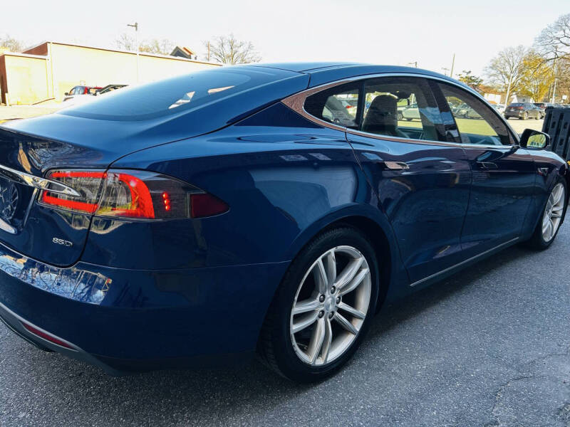 2015 Tesla Model S 85D