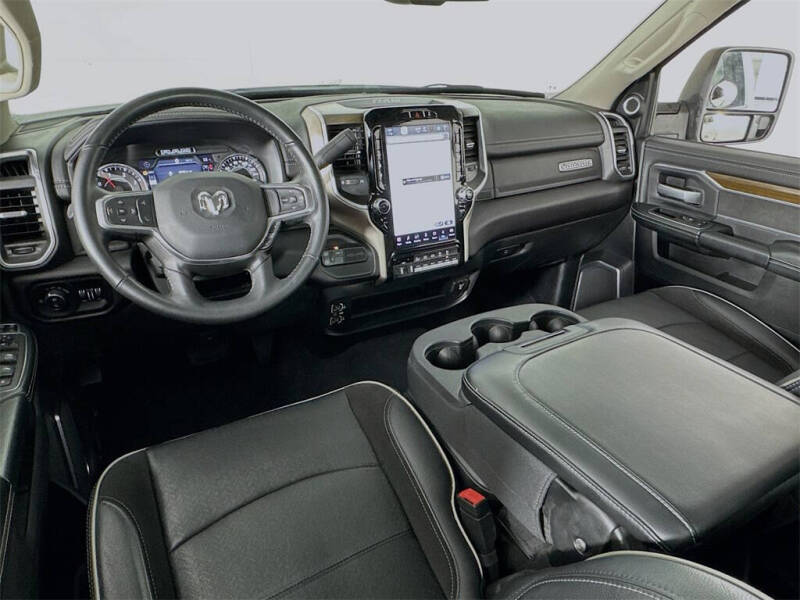 2024 RAM 3500 Laramie