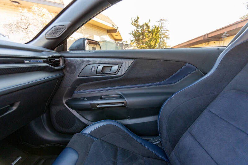 2024 Ford Mustang Dark Horse