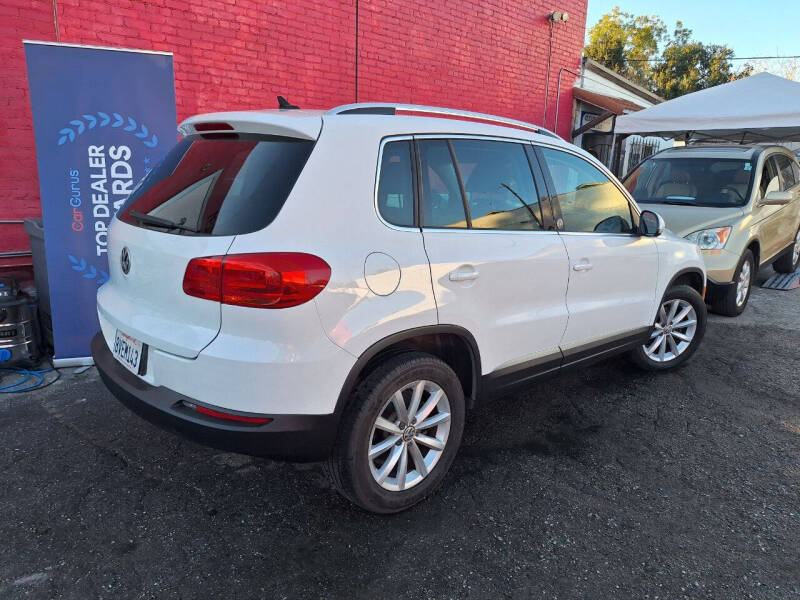 2017 Volkswagen Tiguan 2.0T Wolfsburg Edition