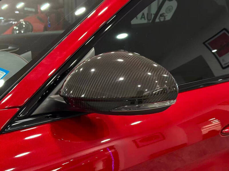 2017 Alfa Romeo Giulia Quadrifoglio