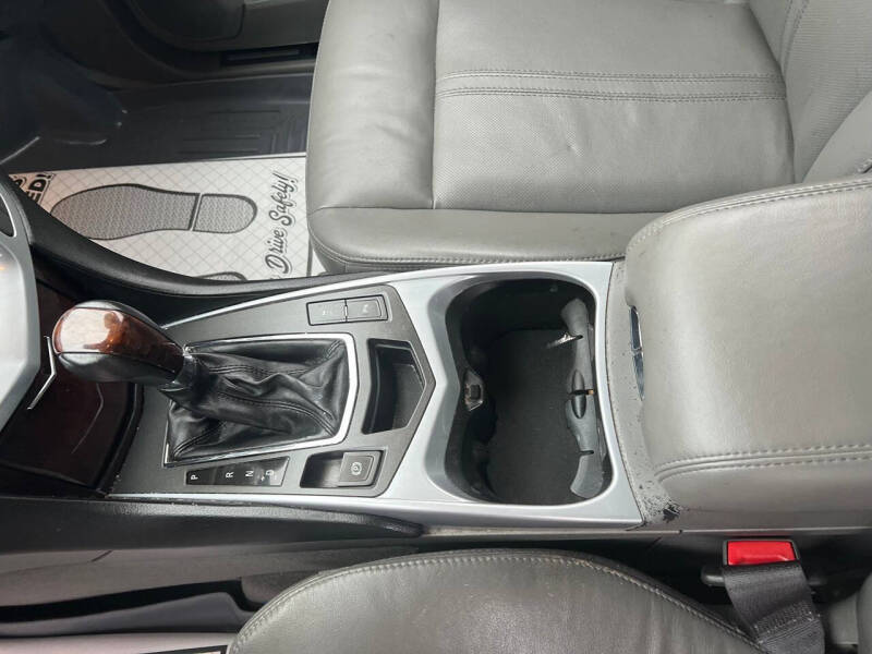 2010 Cadillac SRX Luxury Collection