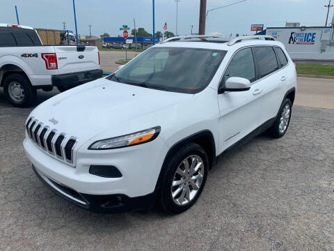 2016 Jeep Cherokee for sale at Superior Used Cars LLC in Claremore OK