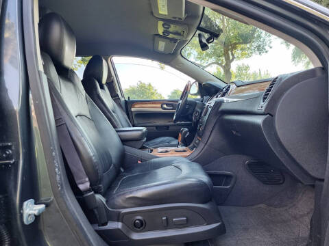 2011 Buick Enclave CXL-2