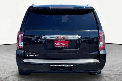 2017 GMC Yukon Denali