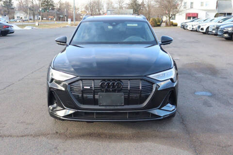 2022 Audi e-tron quattro Chronos