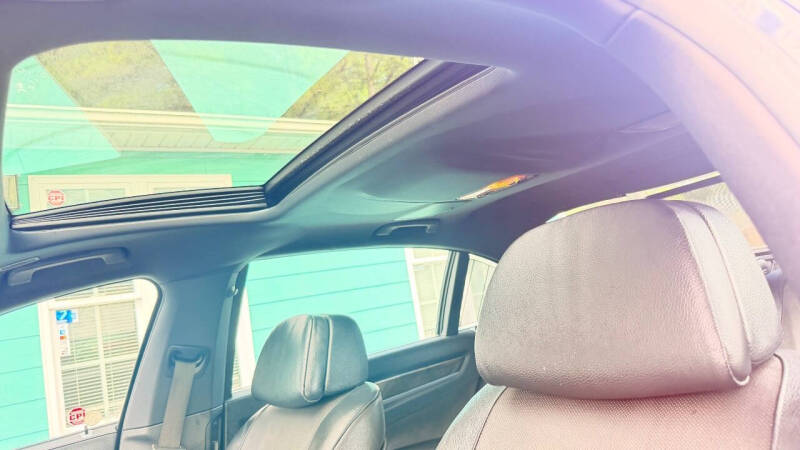 2012 BMW 7 Series 740Li