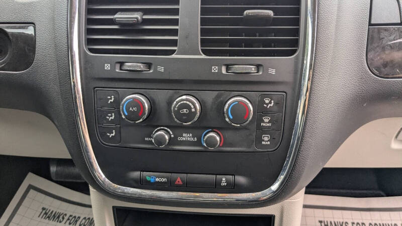 2015 Dodge Grand Caravan SE