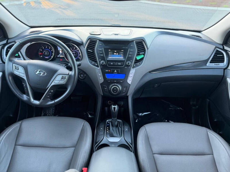 2015 Hyundai Santa Fe GLS