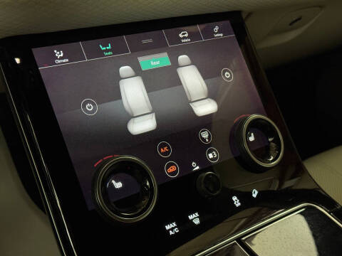 2019 Land Rover Range Rover Velar P250 R-Dynamic SE