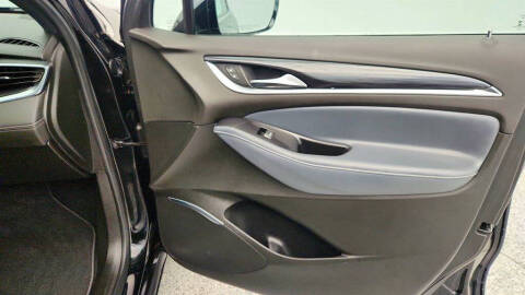 2022 Buick Enclave Essence