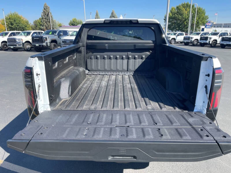 2026 GMC Sierra EV AT4