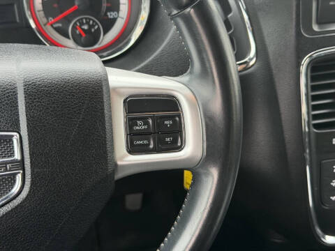 2015 Dodge Grand Caravan SE