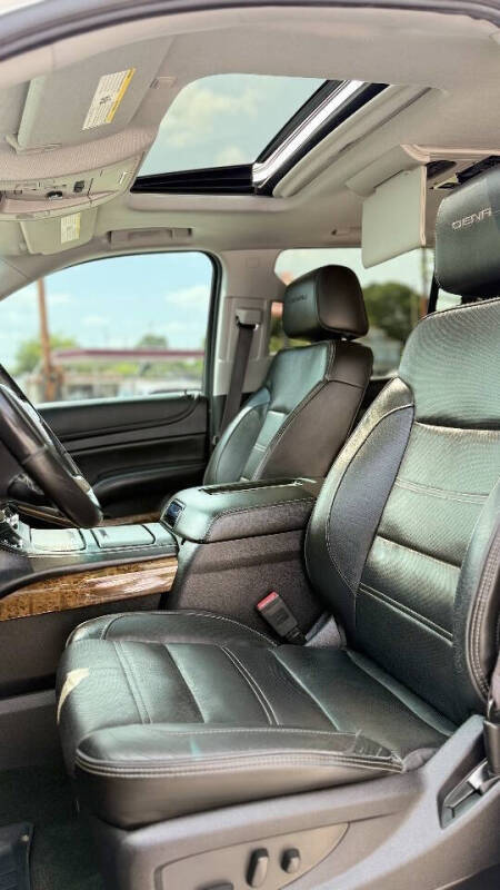 2016 GMC Yukon Denali