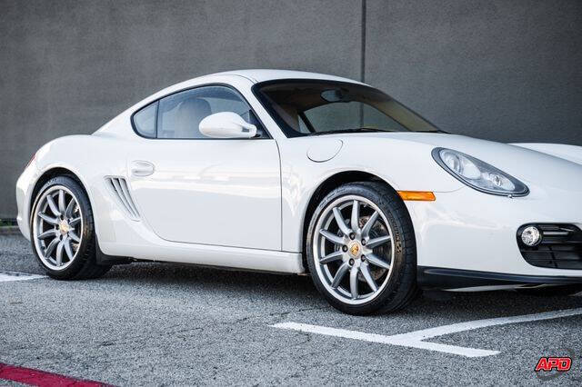 2011 Porsche Cayman