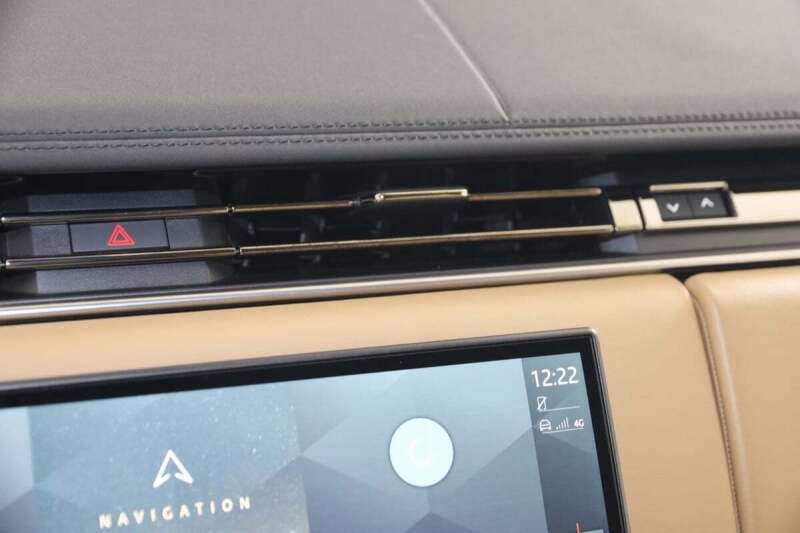 2024 Land Rover Range Rover P400 SE