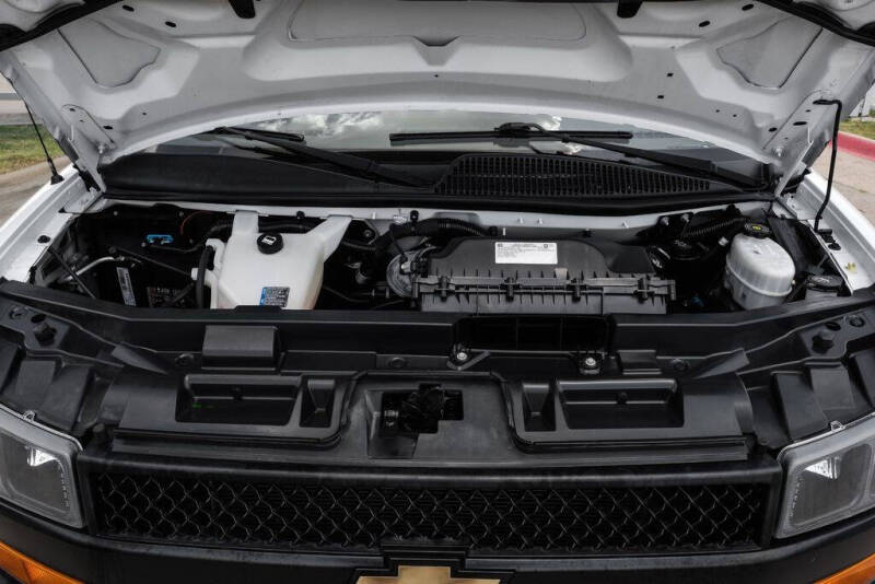 2021 Chevrolet Express 2500