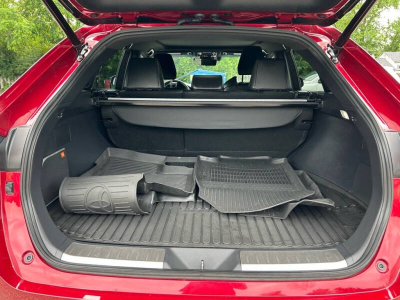 2023 Toyota Venza Limited