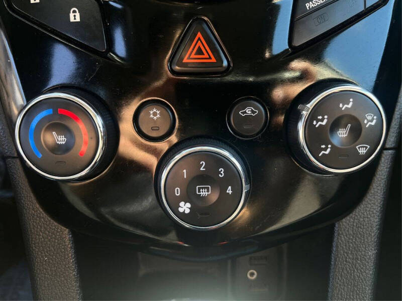 2017 Chevrolet Sonic LT Auto