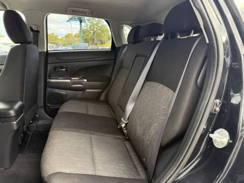 2020 Mitsubishi Outlander Sport SE