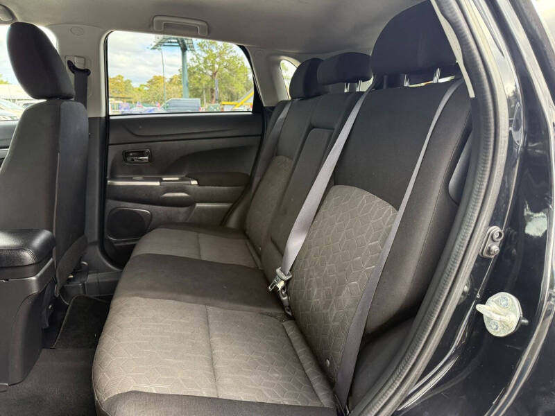 2020 Mitsubishi Outlander Sport SE