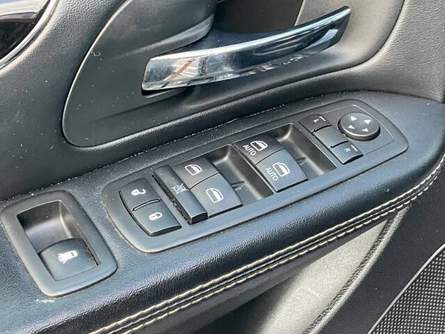 2016 Dodge Grand Caravan SXT Plus
